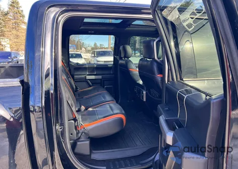 2017 Ford F150 Raptor z USA, uszkodzony, nr VIN 1FTFW1RG5HFA30697